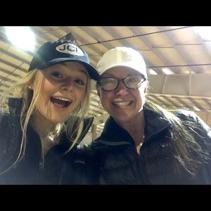 Meet your Posher, Pamela